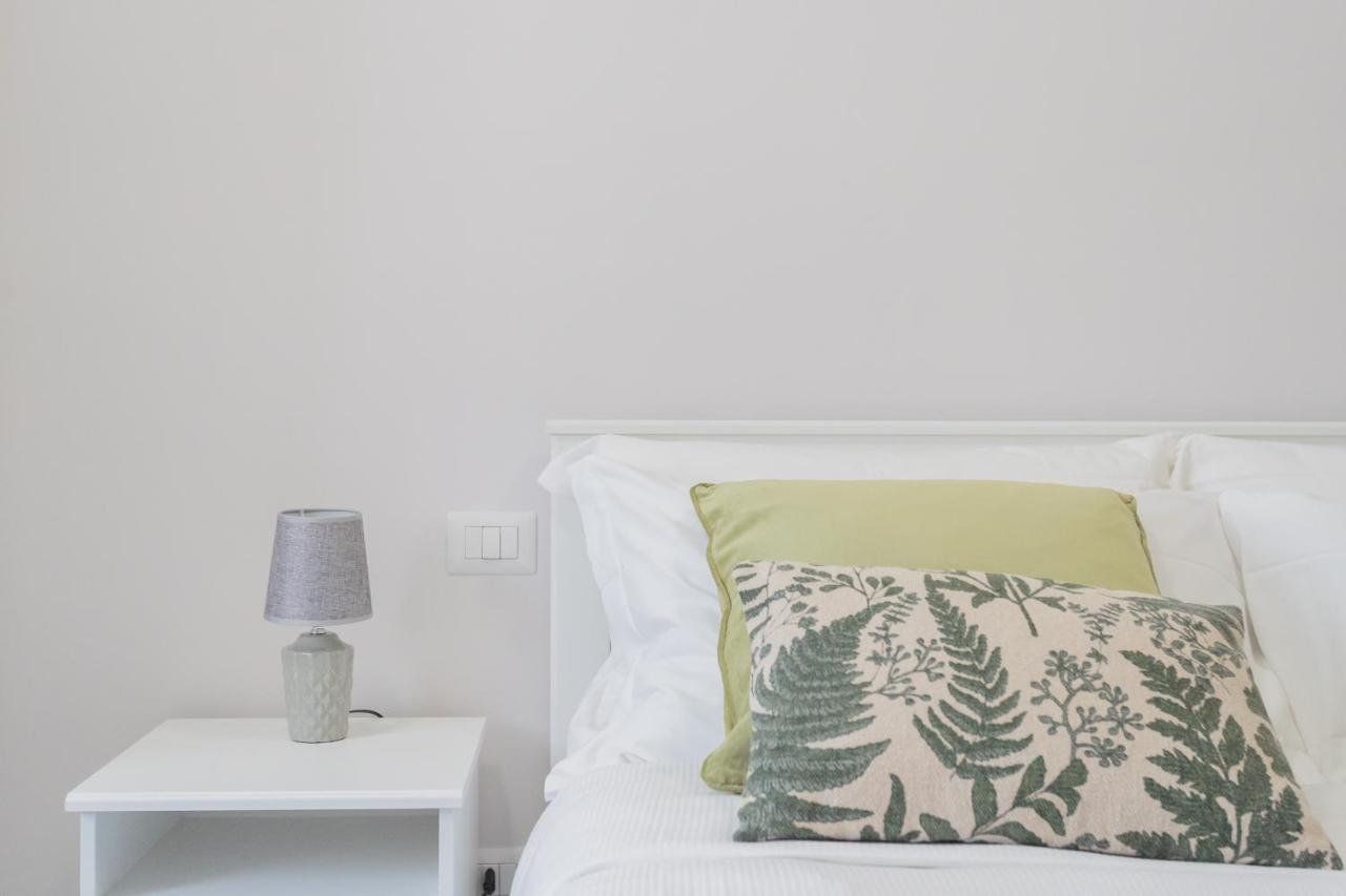 Sant'agostino By Rent Apartamento Como